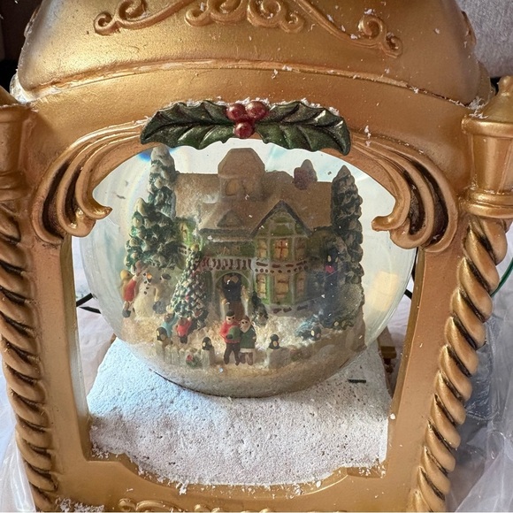 BRADFORD EXCHANGE THOMAS KINKADE SNOW-KISSED HOLIDAY MEMORIES CHRISTMAS TREE - Picture 4 of 7